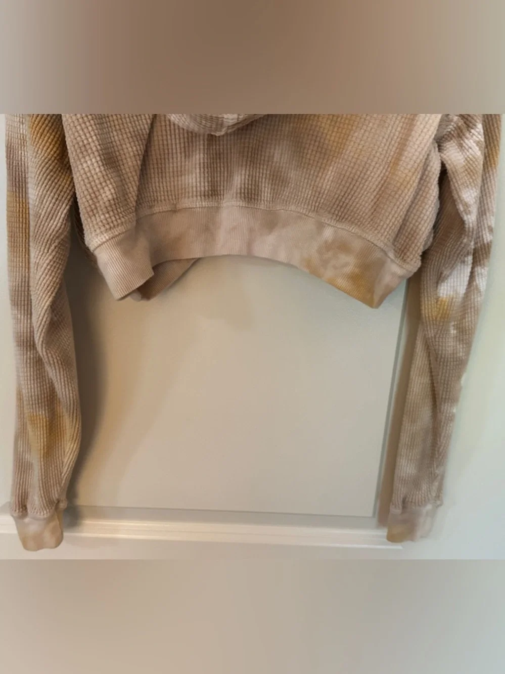 Wild Fable Mustard Waffle Tie Die Cropped Hoodie Women's Sz Large - Picture 5 of 9